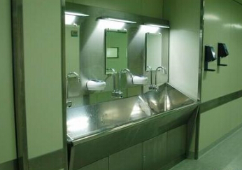 未满小14洗澡无码视频网站